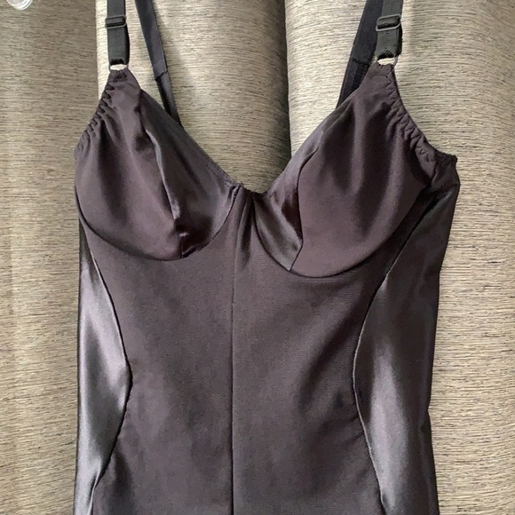 Black Smoothies shapewear 34B - Picture 2 of 5